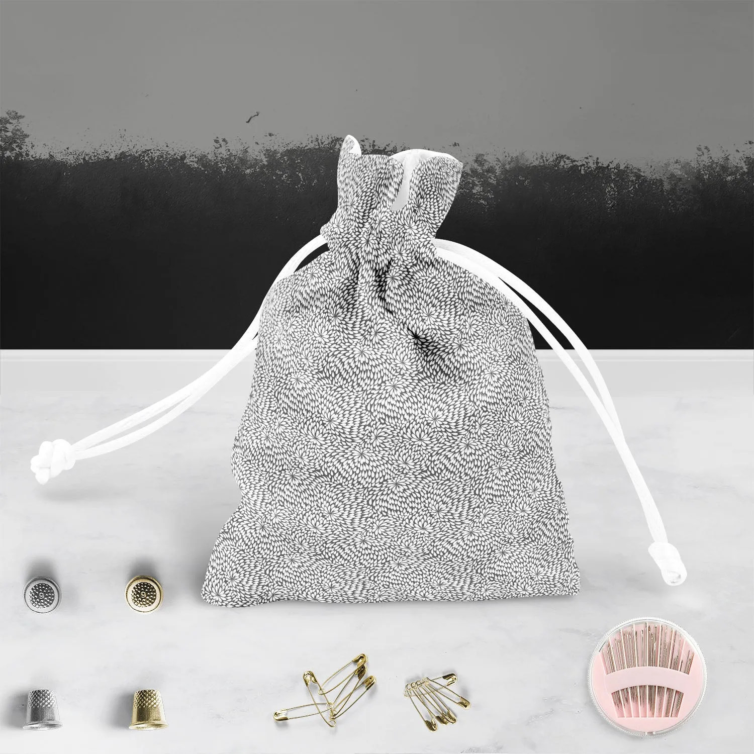 Abstract Pattern D3 Pouch Wrist Potli Bag | Bag for Weddings & Casual Parties