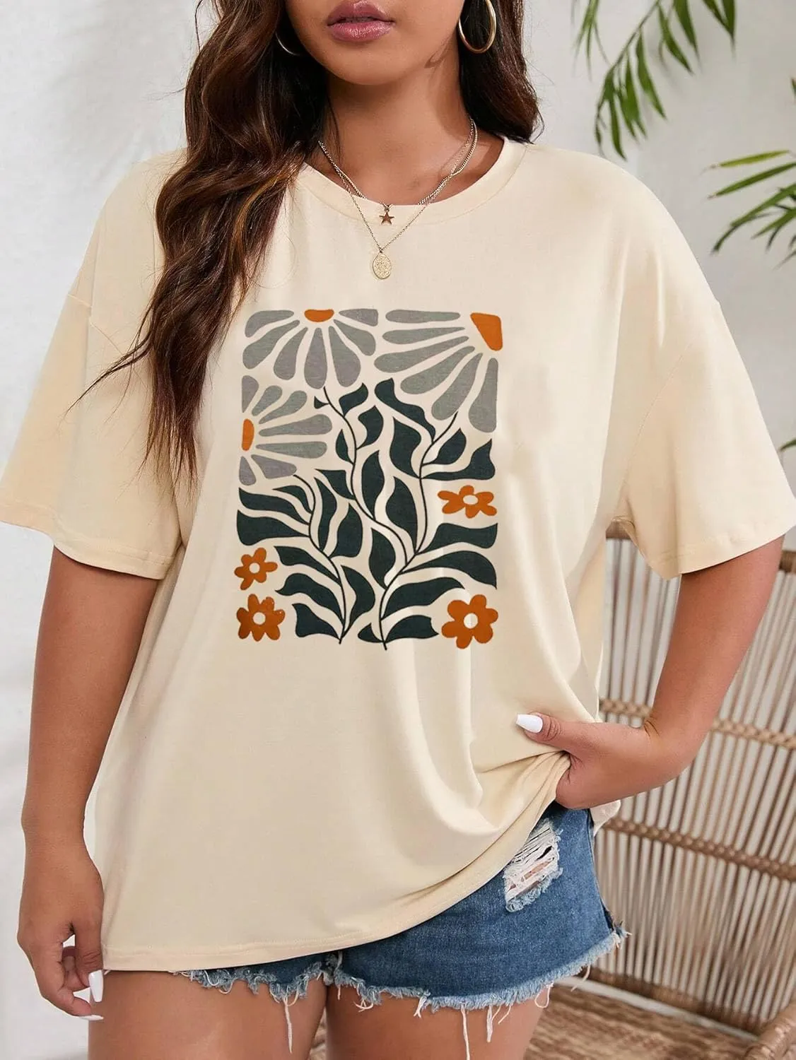 Floral Graphic Shirt Women Boho Wildflowers Tee Vintage Flower Tshirt Round Neck Loose Casual Short Sleeve Tops